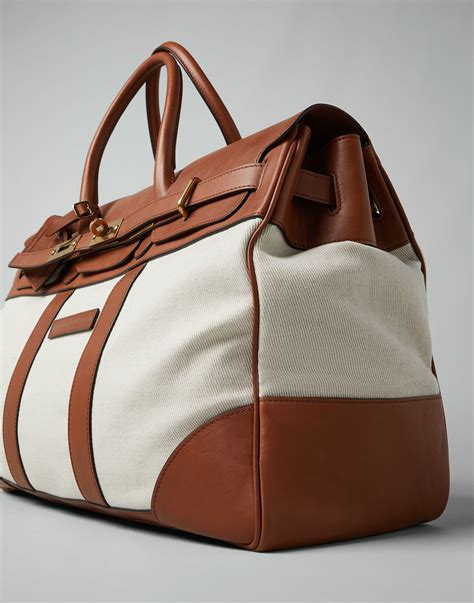 WEEKEND BAG IN SUPPLE CALFSKIN 